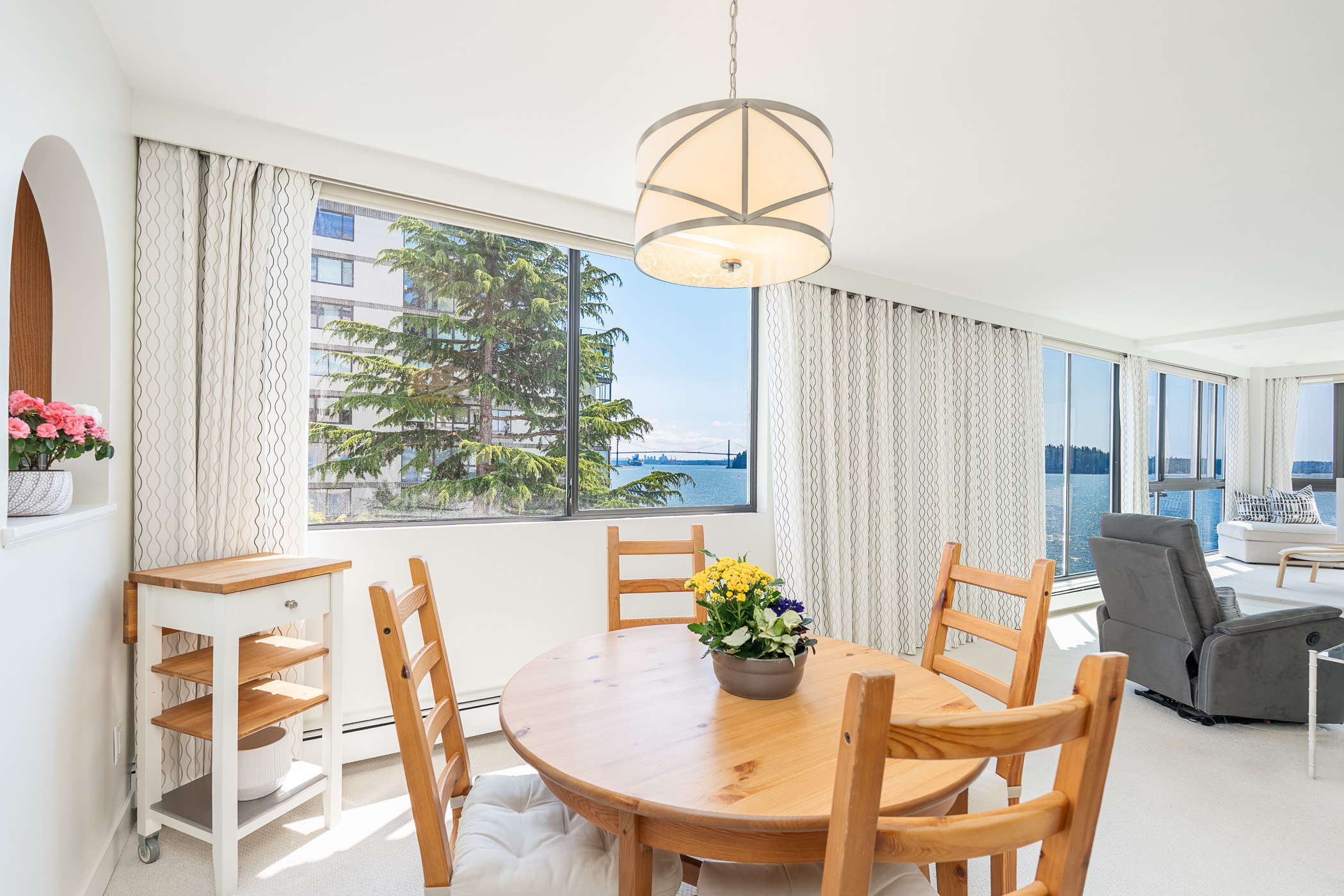 #303 – 2108 Argyle Avenue
